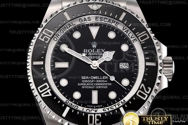 0122 ROLSD093 – Deep Sea Dweller Black Contemporary 1015